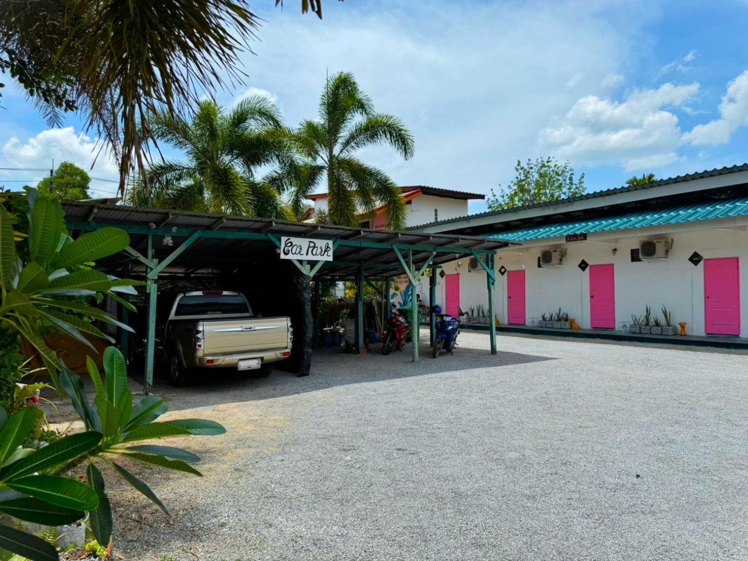Ingpha Room For Rent Satun Bagian luar foto